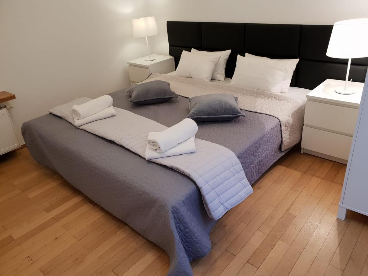 Aparthotel Old City Krasków Dış mekan fotoğraf