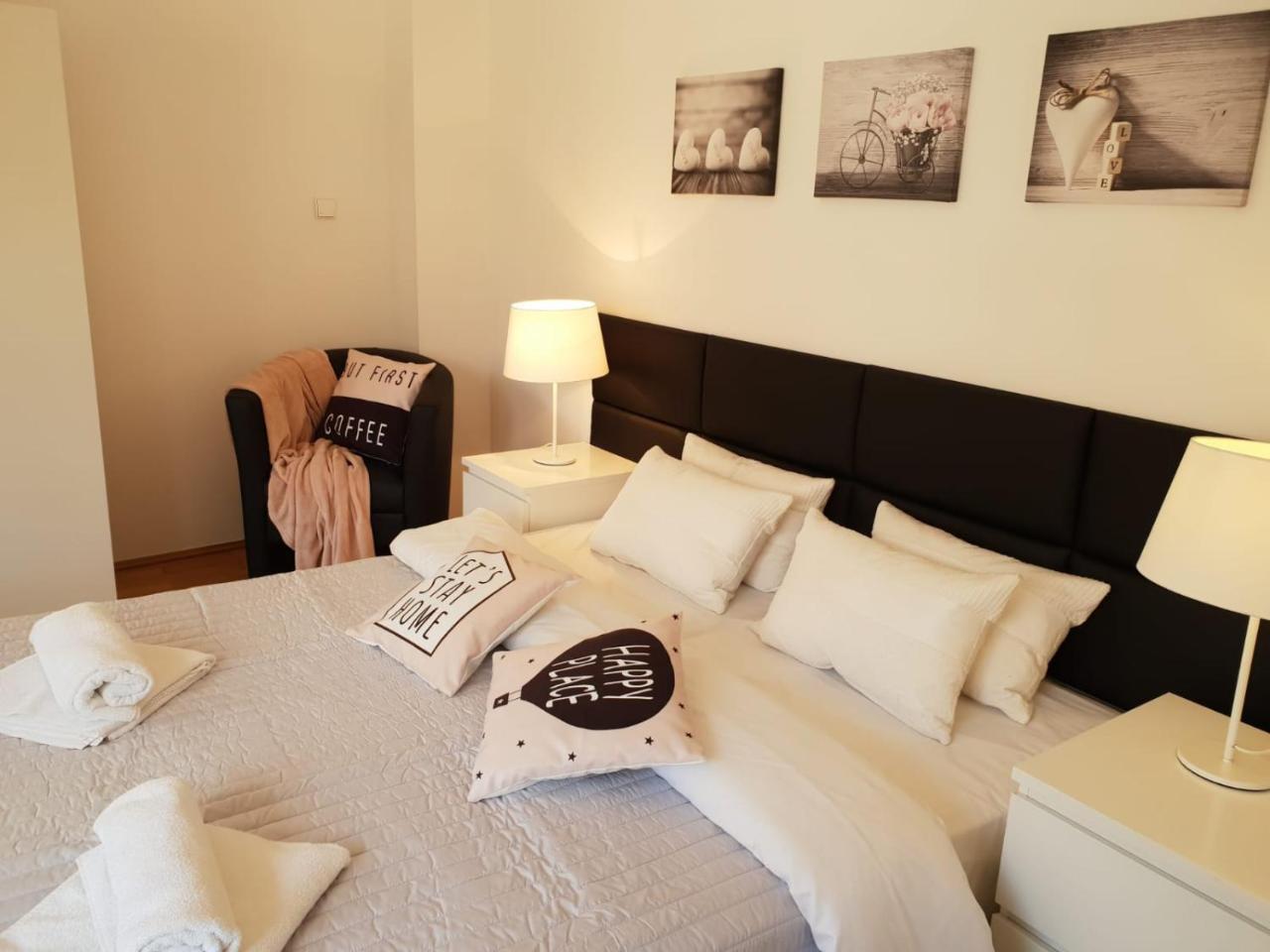 Aparthotel Old City Krasków Dış mekan fotoğraf
