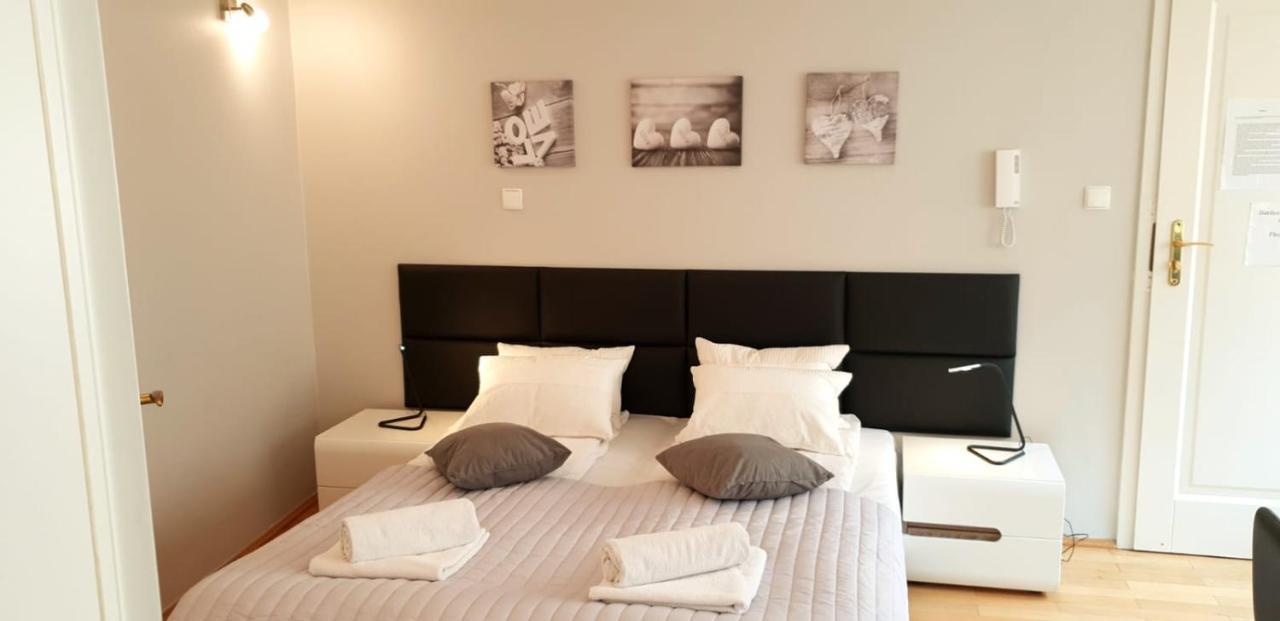 Aparthotel Old City Krasków Dış mekan fotoğraf