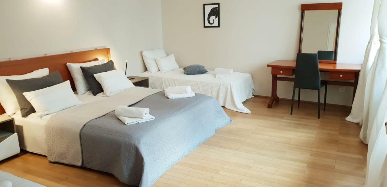 Aparthotel Old City Krasków Dış mekan fotoğraf