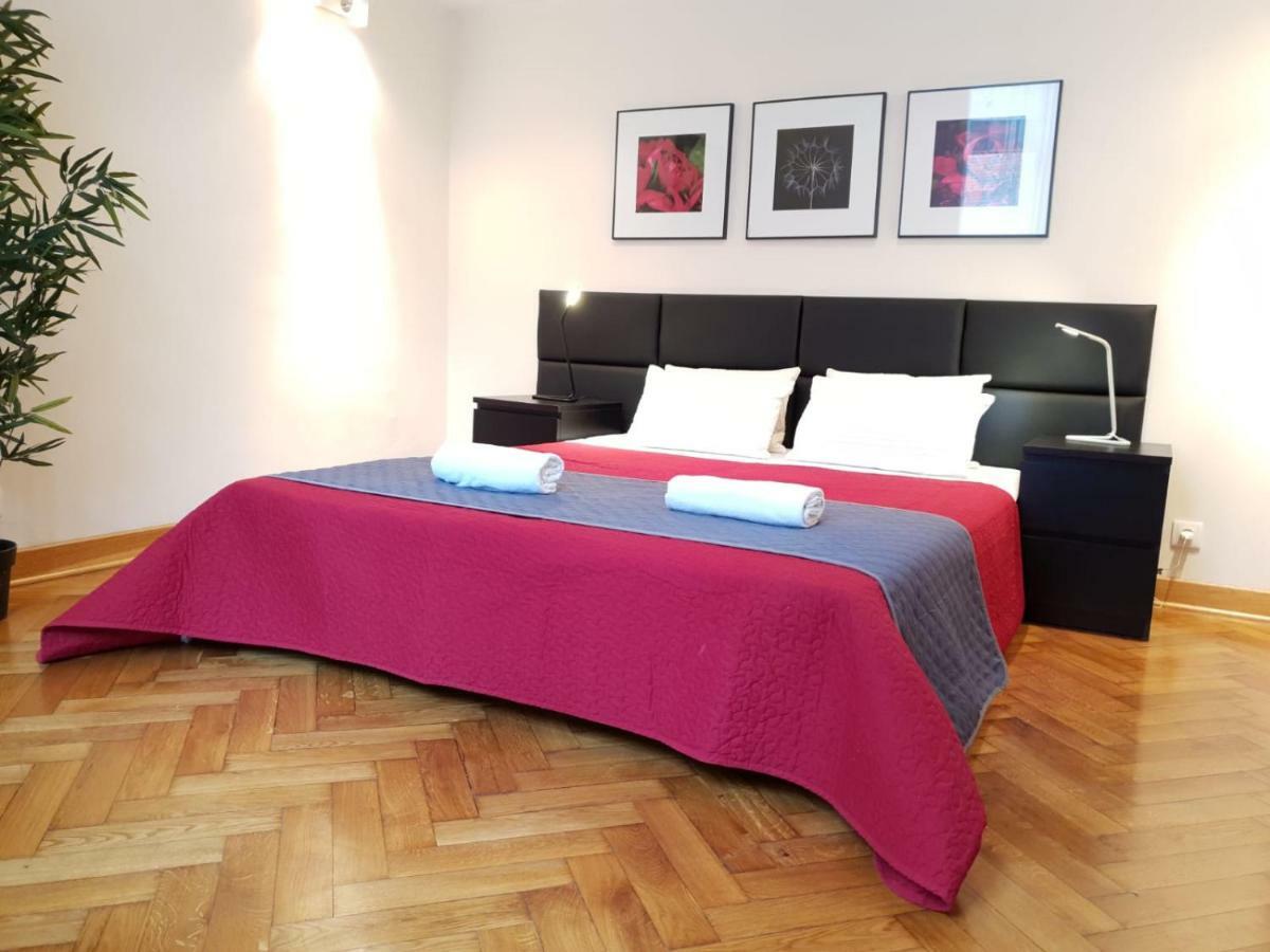 Aparthotel Old City Krasków Dış mekan fotoğraf